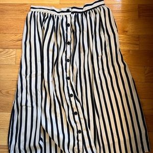 Button-up Striped Midi Skirt